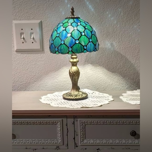 Tiffany Style Dragonfly Lamp NWT - Picture 4 of 6